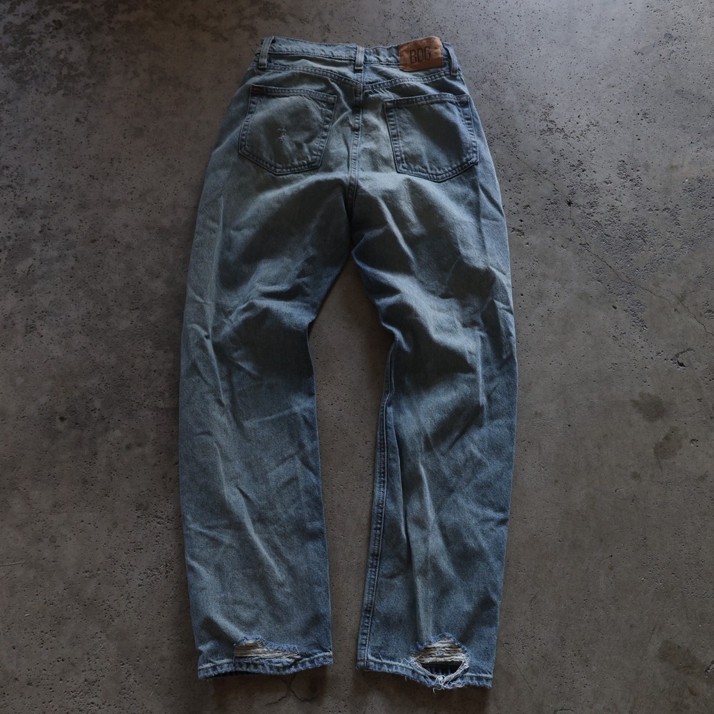 BDG Cowboy Jean Straight Leg Denim Women's Size 29 Distressed Hem Light Wash